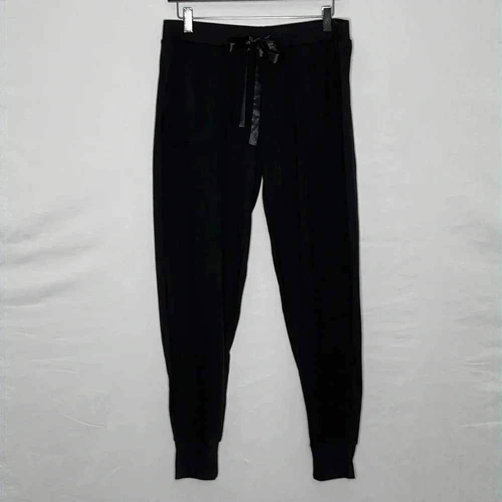 Flora Nikrooz Jogger Style Lounge Pants in Black - Size Large